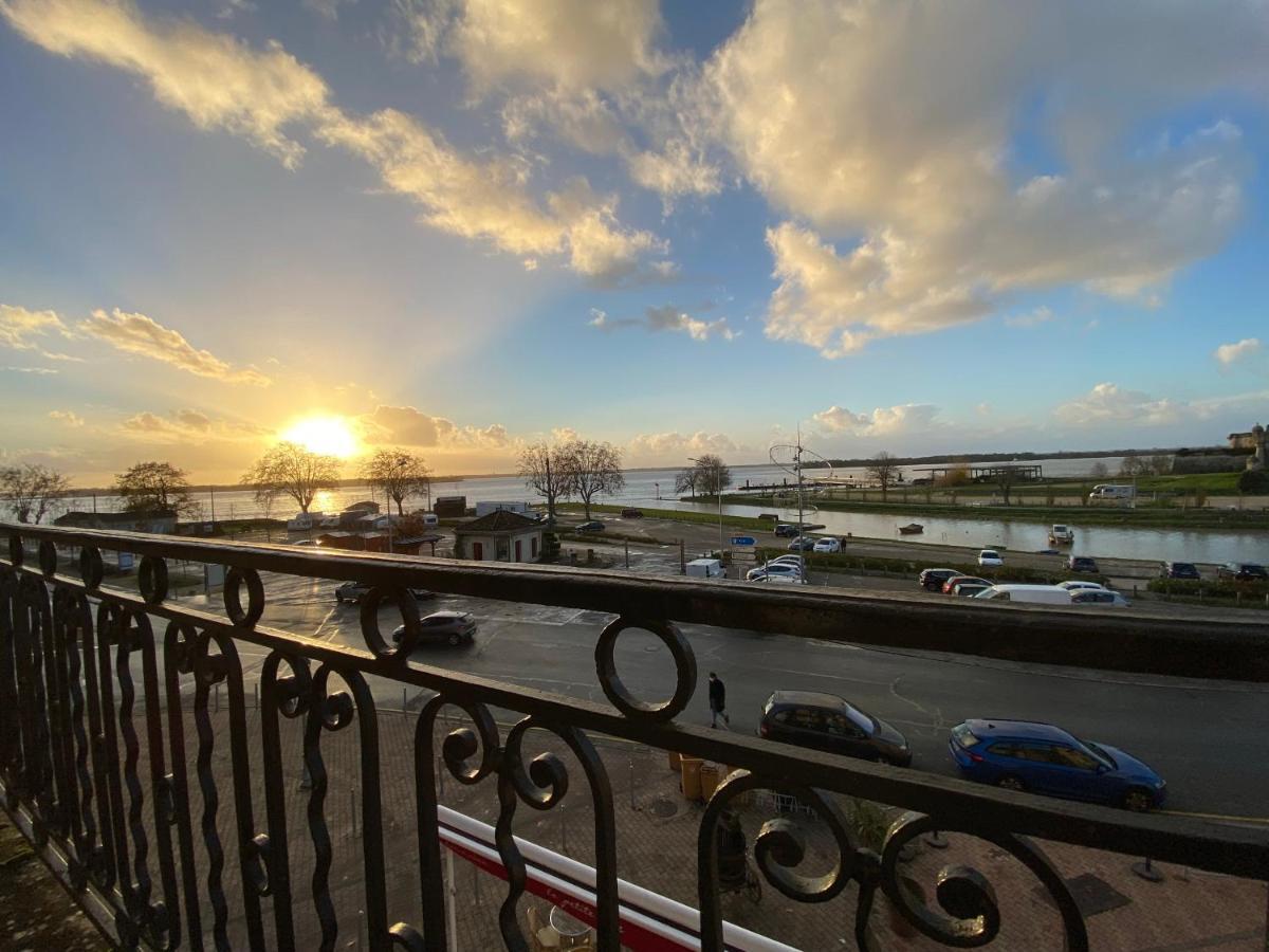- Le Saugeron - Apartment Blaye Exterior photo